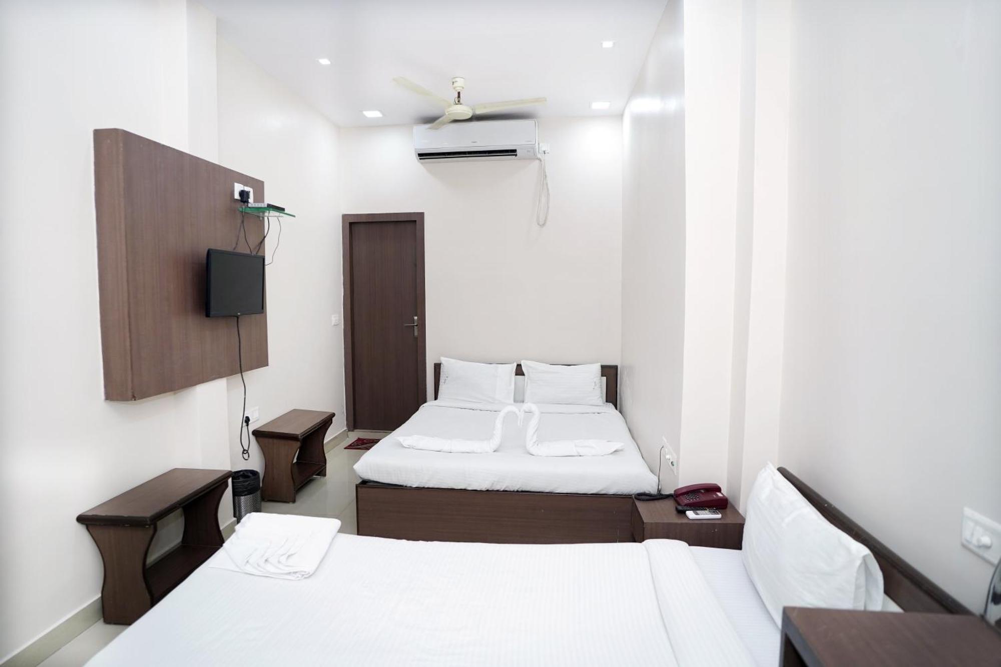 Sonar Bangla Guest House Kolkata Exterior photo